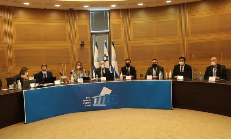 שידור חי מהכנסת: הגשת הרשימות לוועדת הבחירות