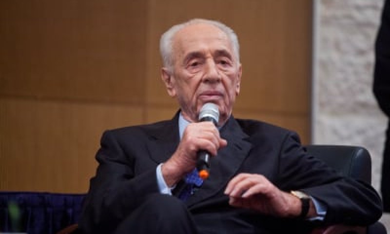 בגיל 35: נכדו של שמעון פרס הלך לעולמו