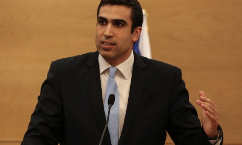 שטבון לסרוגים: החוקה תפצל את הציונות הדתית