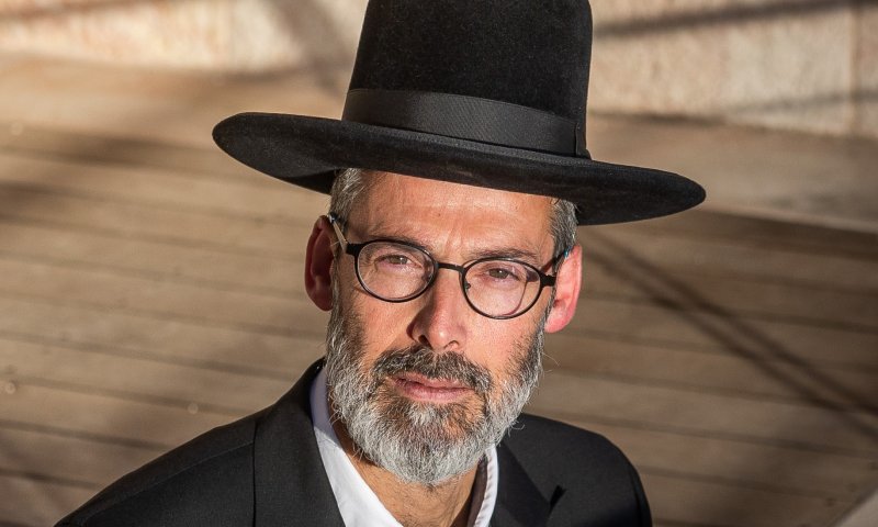 איש השנה במגזר: הרב שניצח את הרבנים