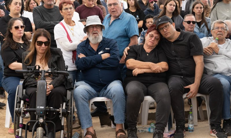 בארי נפרדת מדרור אור: בני משפחתו ספדו "נמשיך לחיות ולהתגעגע"