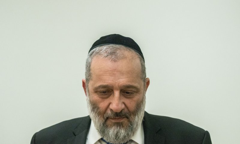 כתב האישום הוגש; דרעי לא יבקש חסינות מהכנסת