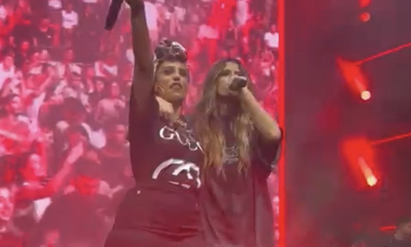 היסטוריה בקיסריה: שתי זמרות דתיות יחד על הבמה