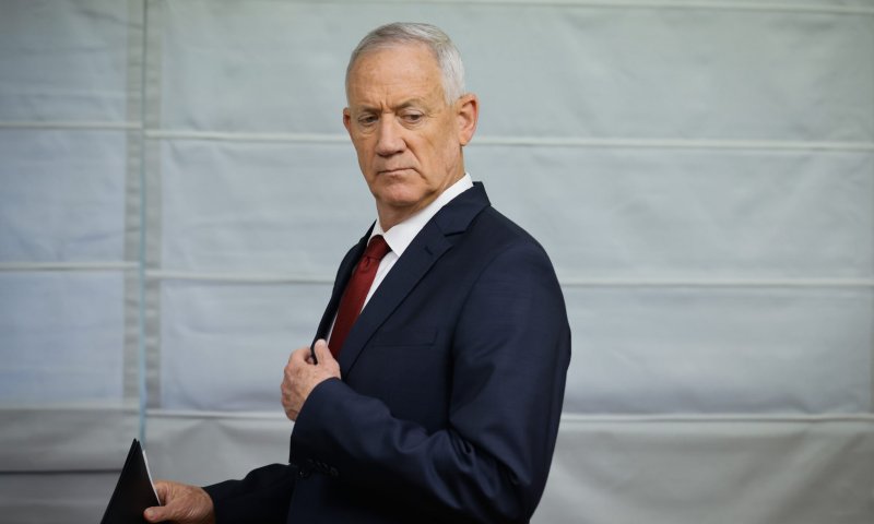 מפגינים הגיעו לביתו של גנץ: "דיר באלק בני"