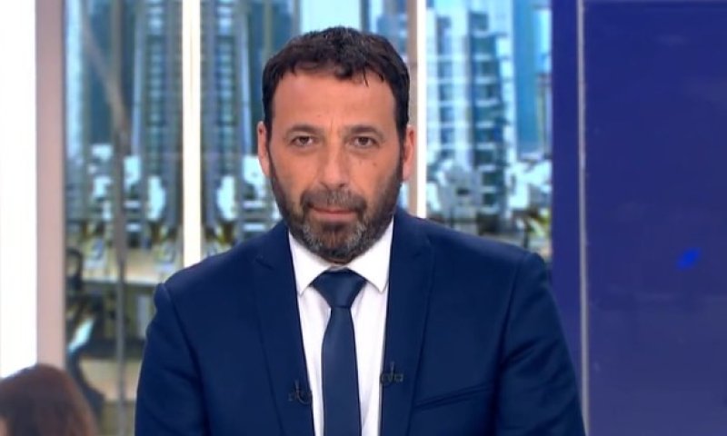 דרוקר זלזל בבית המקדש וחטף מחברות הפאנל. צפו