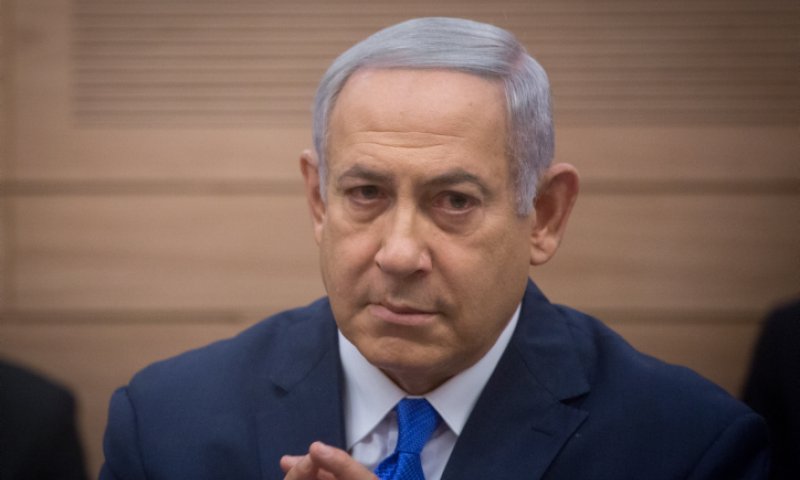 דרישה מהיועמ"ש: או חוץ או ביטחון לנתניהו