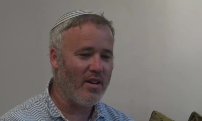 אח שלי נהרג: דרכו של הרב אטינגר הי"ד &bull; צפו בכתבה