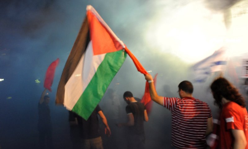 מחר: אלדד ובן ארי ישרפו דגלי אש"ף מול מטה האו"ם