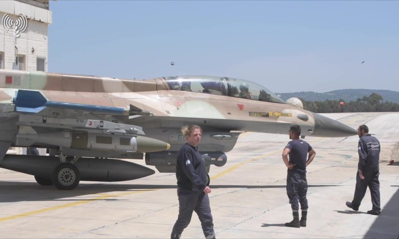 מגן וחץ: כך נראית תקיפה של משגרי רקטות ופצמ"רים