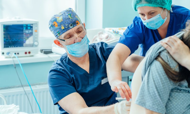 לידיעת היולדות: חשש ממחסור בערכות אפידורל