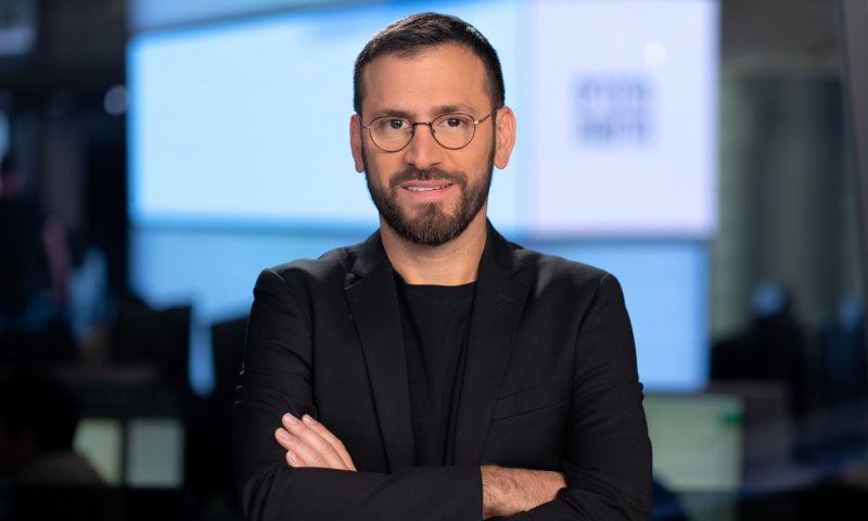 "בקצב אחר": הג'וב החדש של אלירז שדה