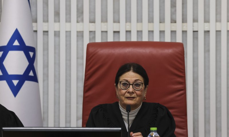 בג"ץ עילת הסבירות: האם הציבור בעד פסילת החוק?