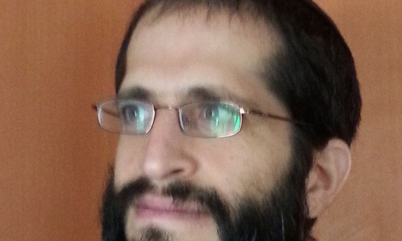 "דודה, למה לא גילית לי שאנחנו סייעני טרור?"