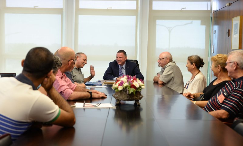 "אני לא יכול לדבר אבל מה שאני רוצה בכנסת זה מודעות לאפזיה"