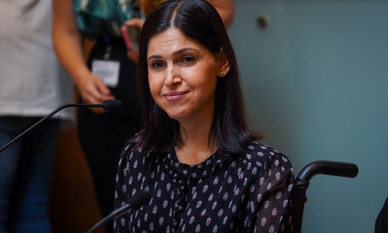 אחרי התקרית: שגריר בריטניה מתנצל בפני אלהרר