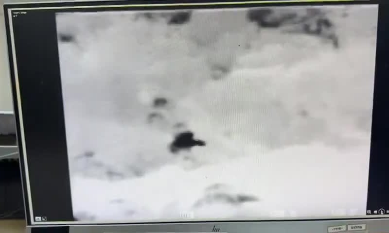 המחבל פותח באש ונמלט: תיעוד מפיגוע הירי בברוכין