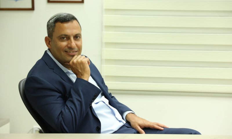 הכניסה של אלון דוידי משנה את חוקי המשחק הסרוג