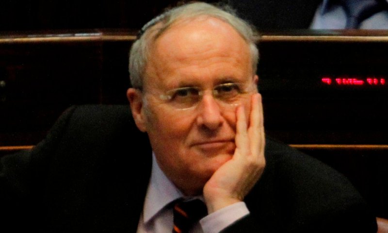 התכנסה הועדה לבדיקת העלות הגבוהה של שכר הלימוד