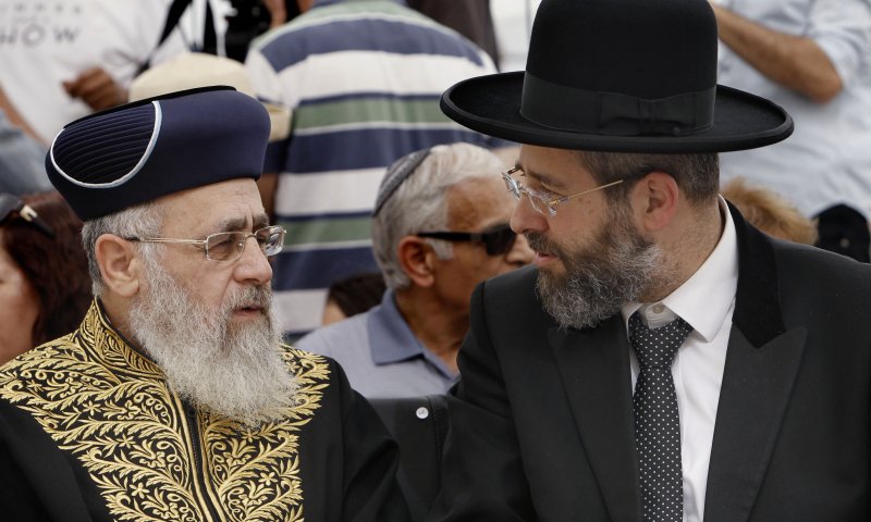 הרבנות: חיילים בחזית פטורים מלצום בט' באב