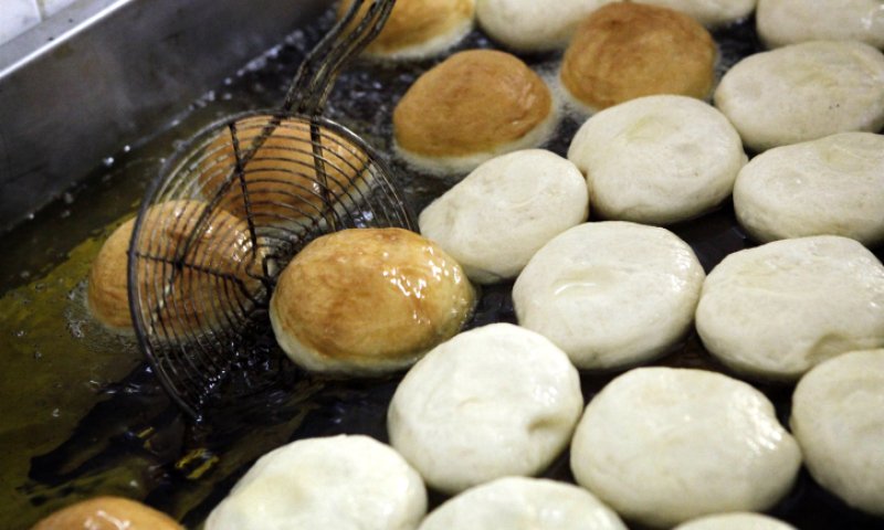 זהירות: טיגון סופגניות ולביבות עלול לסרטן