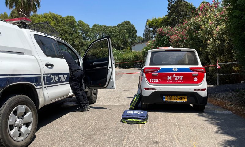 שפיים: בת 70 נמצאה ברכב ללא רוח חיים