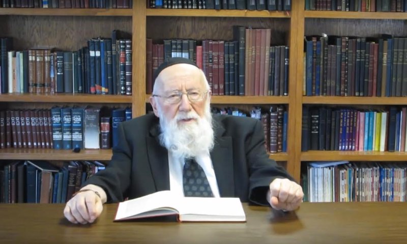 'חרפה': הרבנות דחתה את גיוריו של הרב שוורץ