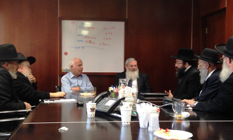 הרבנים עלו לירושלים: מנעו חוקים הפוגעים ברבנות