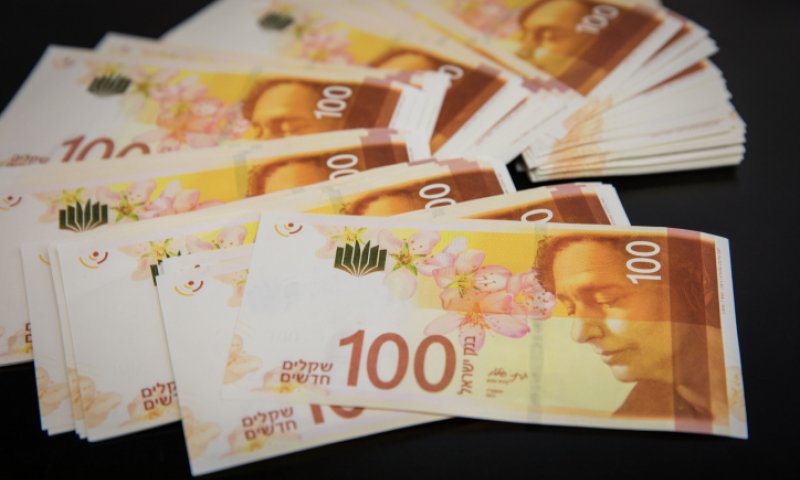 קיצוץ נוסף בכיס: רשות שוק ההון משנה את התקנות