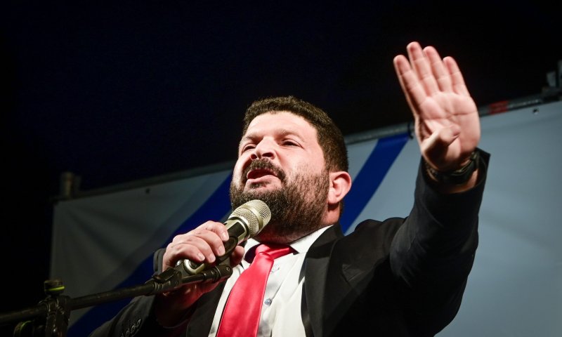 אלמוג כהן: "הפרקליטות זורה חול בעיני&nbsp;הציבור"