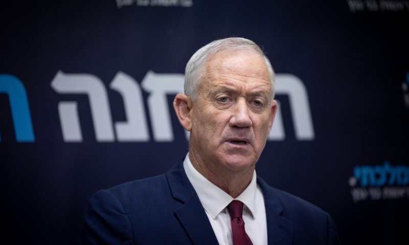 גנץ מיישר קו עם נתניהו: "מתנגד למדינה פלסטינית"