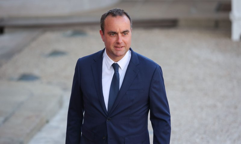 בשיא המשבר הפוליטי: זה ראש הממשלה החדש של צרפת