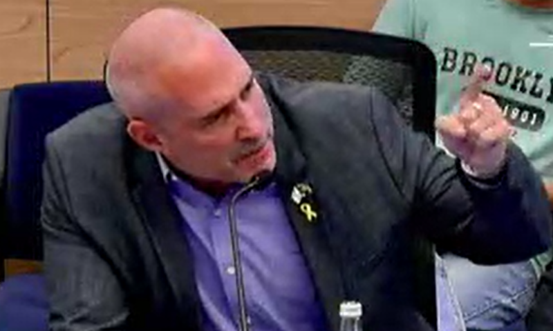 פיצוץ בוועדת החוקה: "תקשיב לי טוב, עסקן סוג ז'"