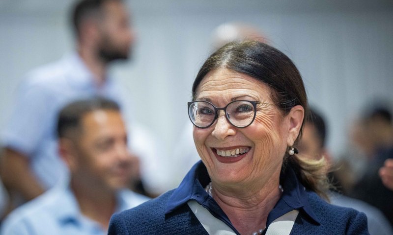 שנה אחרי פרישתה מהעליון: התפקיד החדש של אסתר חיות