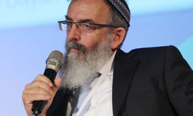 רבני 'צהר', טלו קורה מבין עיניכם!