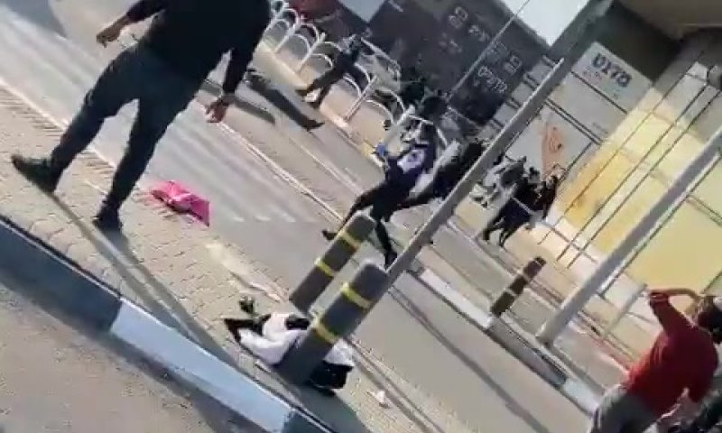 4 הרוגים בפיגוע דקירה בבאר שבע, המחבל נוטרל