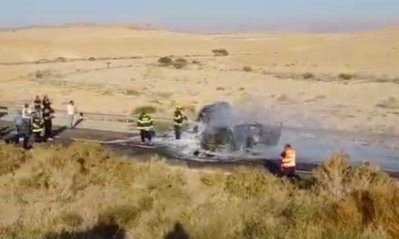שני בני אדם נשרפו למוות בתאונה בדרום: צפו בתיעוד