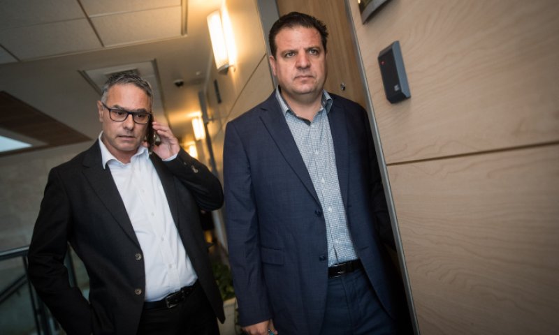 יו"ר בל"ד סותר את איימן עודה "לא בגלל כחול לבן"