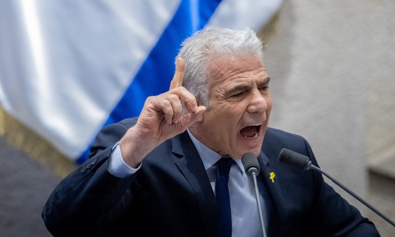 לפיד תוקף את הצעת הממשלה: "אם כבר אז 'מלחמת האשמה'"