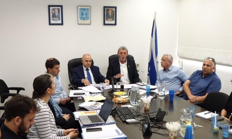 שר החינוך מרגיע: אין צורך בביטול הלימודים