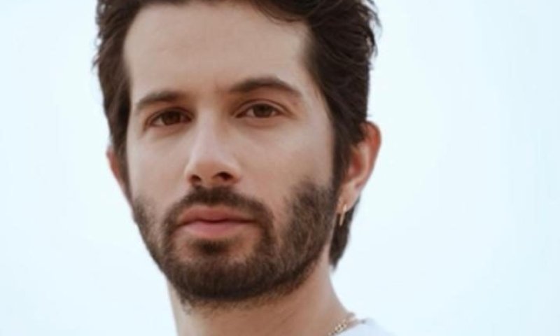 אזרחות זרה וכישרון חיקוי: דברים שלא ידעתם על רן דנקר