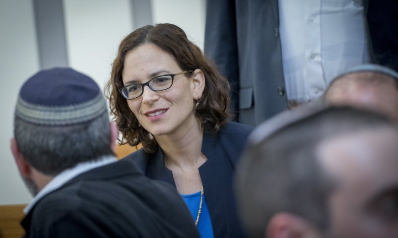 "לסגור את בסיסי צה"ל בפני הרבנים שדיברו היום"