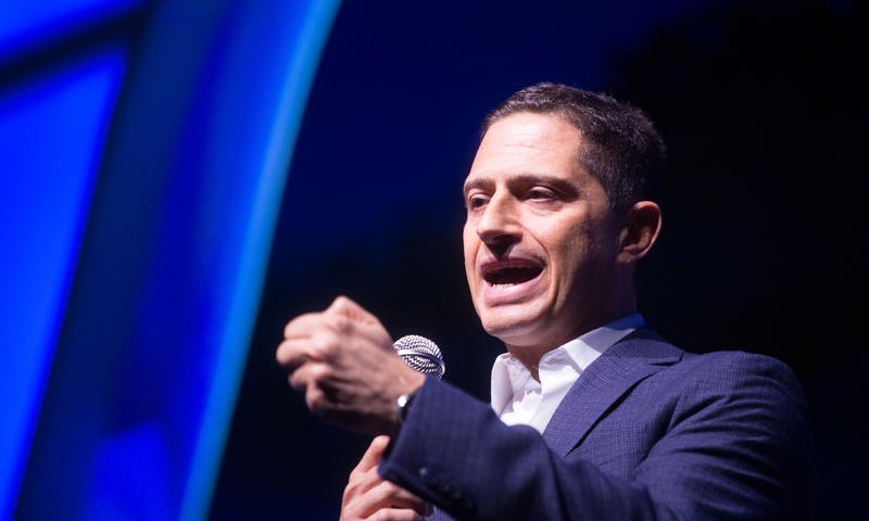 דנילוביץ' זעם ופוצץ את הישיבה: "איך לא אמרתם עליו כלום?"