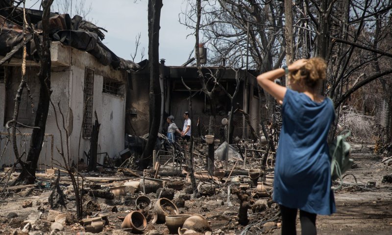 מה תקח כשהבית שלך עולה באש? | "הרגיש סרט אימה"
