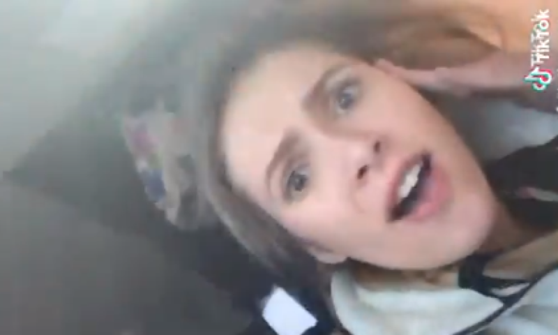 מזעזע: התהפכו עם הרכב ותיעדו בקליפ מוזיקלי