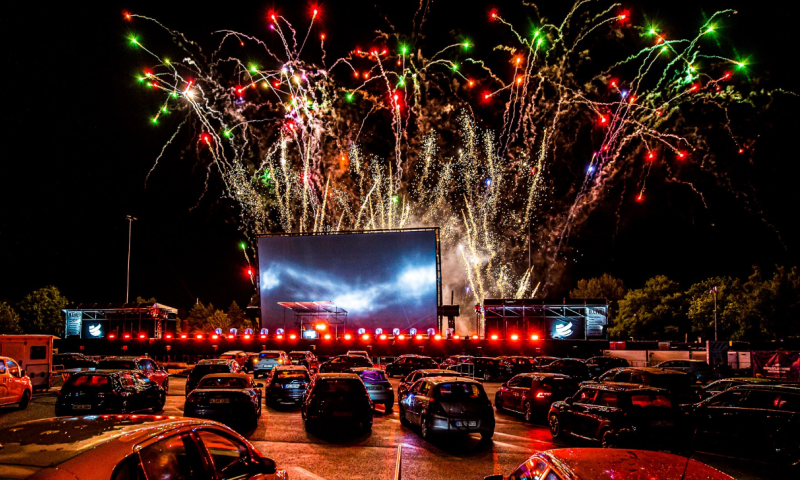 צפו: כך גרמניה עורכת מסיבות בצל הגבלות הקורונה