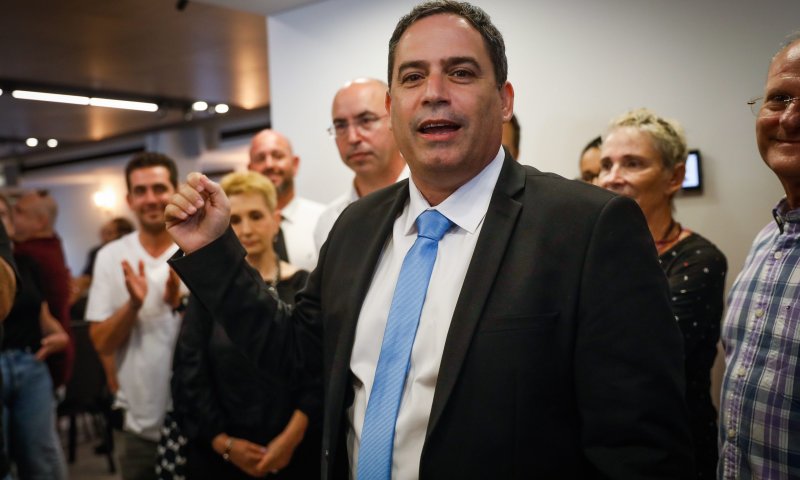 עמית בכר: 'קורא ללוין לכנס את הוועדה לבחירת שופטים'