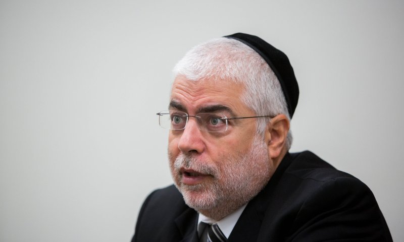 בניזרי נגד האם השכולה: "ללי דרעי עושה הסתה פרועה נגד החרדים"