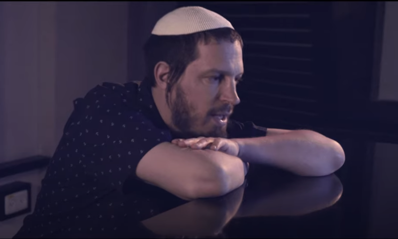 צפו: גדי פיינגולד בקליפ חדש מתוך הפרויקט המפתיע