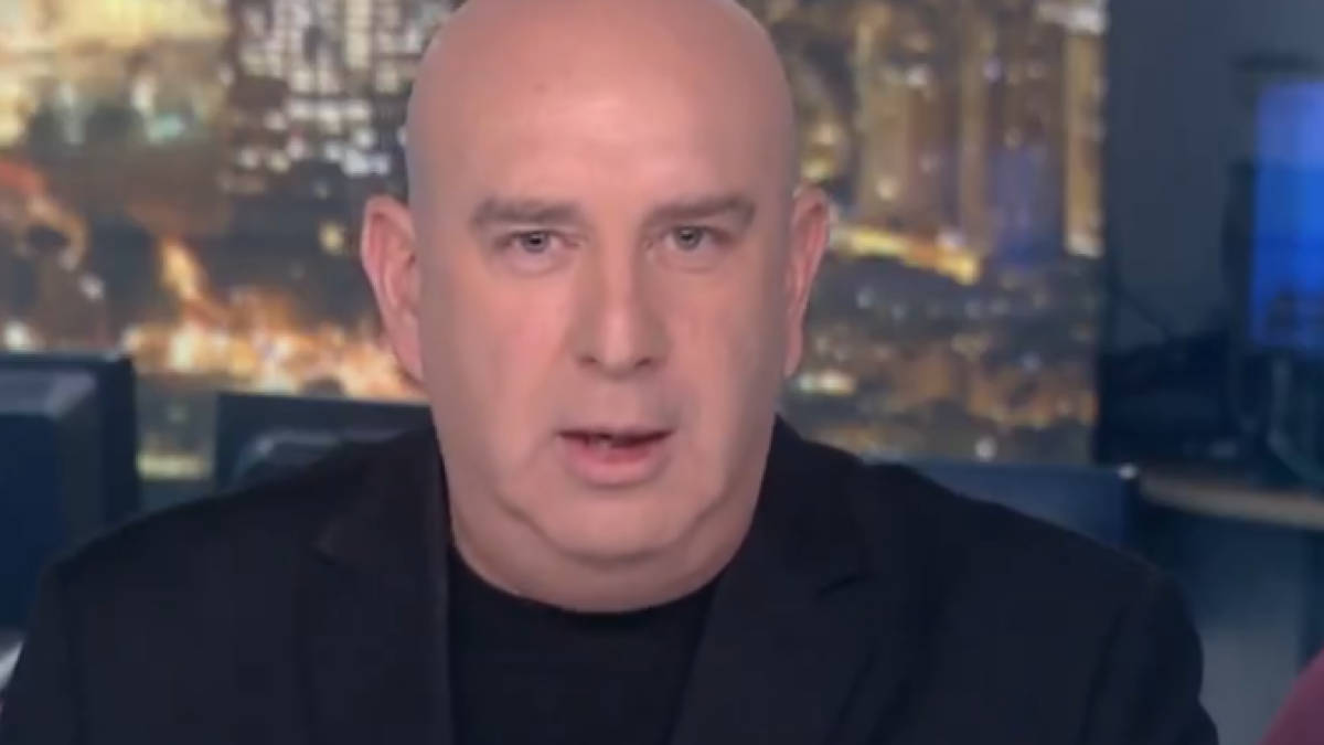 ניר דבורי מתייחס לסערה: 