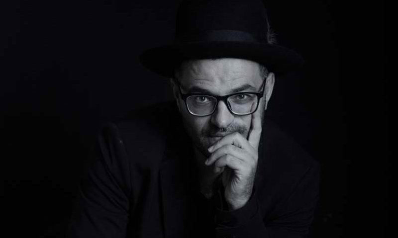 הזמר אילן דמרי יוצא נגד הלהיט של השנה